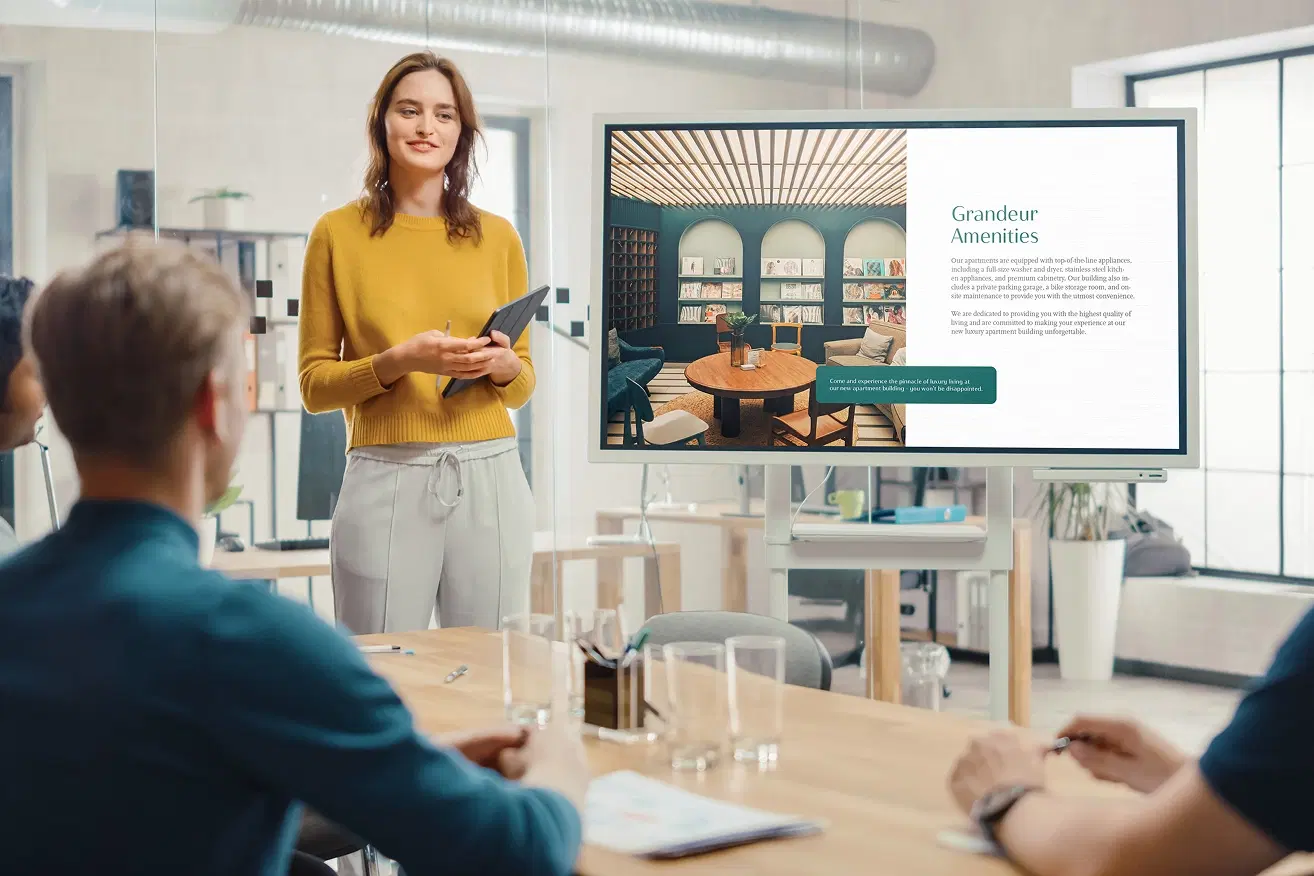 Freedom means controlling the presentation remotely